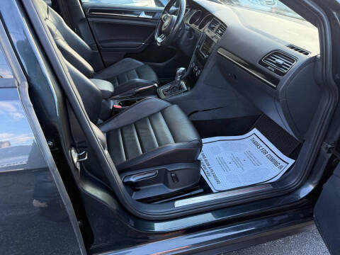 2016 Volkswagen Golf GTI Autobahn