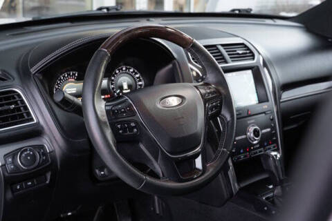 2019 Ford Explorer Platinum