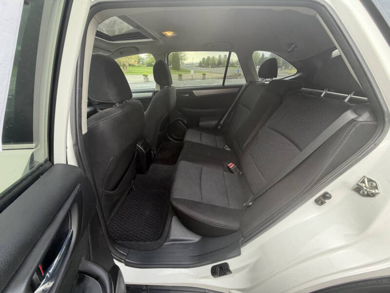 2016 Subaru Outback 2.5i Premium