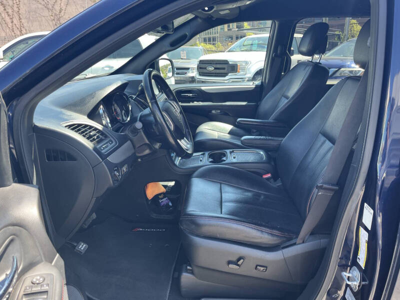 2017 Dodge Grand Caravan GT