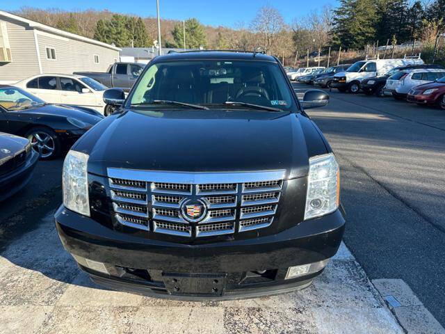 2007 Cadillac Escalade ESV for sale at FUELIN  FINE AUTO SALES INC in Saylorsburg, PA