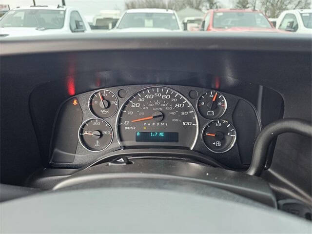 2025 Chevrolet Express 3500