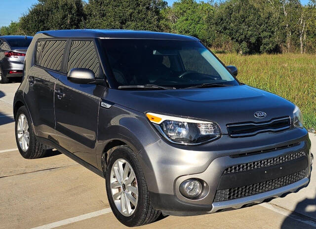 2017 Kia Soul for sale at CAR MARKET AUTO GROUP in Sugar Land, TX