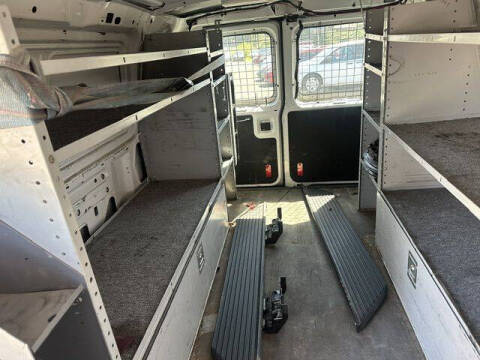 2010 Ford E-Series E-350 SD