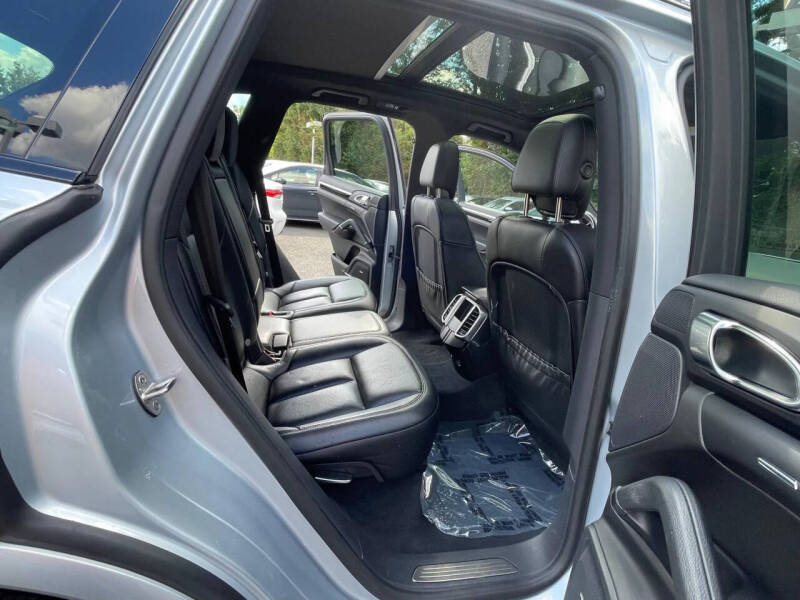 2017 Porsche Cayenne