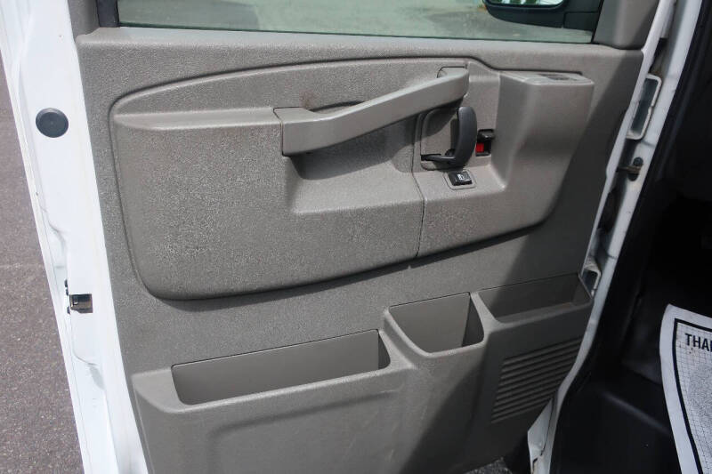 2016 Chevrolet Express 2500