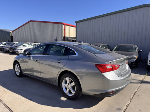 2024 Chevrolet Malibu LT