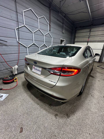 2018 Ford Fusion Hybrid S