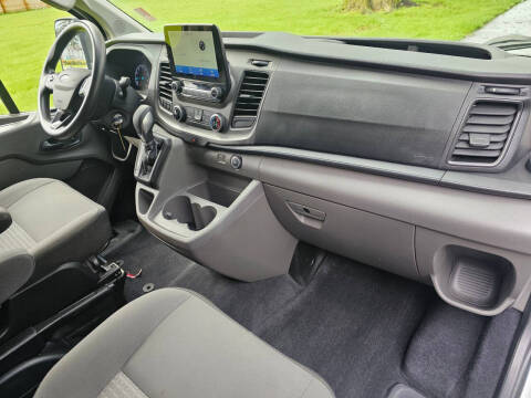2020 Ford Transit 150 XLT