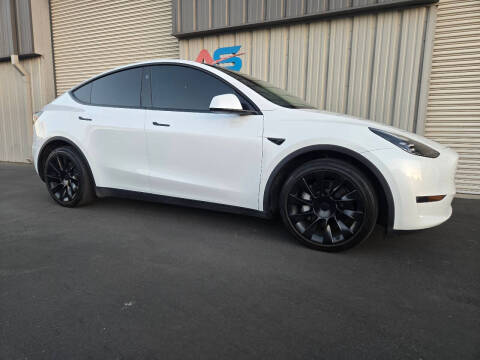 2024 Tesla Model Y Long Range