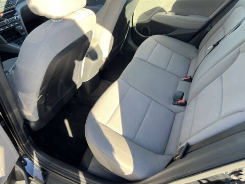 2020 Hyundai Elantra