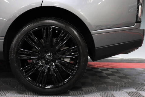 2020 Land Rover Range Rover P525 HSE