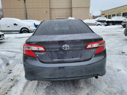 2013 Toyota Camry LE