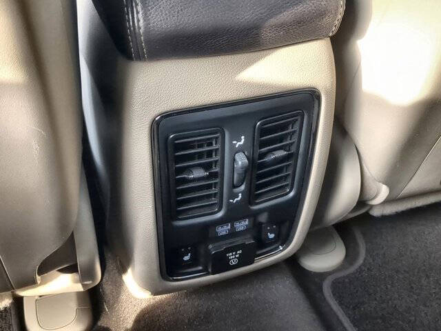 2020 Jeep Grand Cherokee Summit