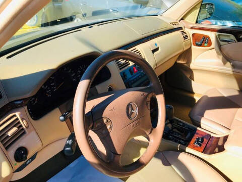 2000 Mercedes-Benz E-Class E 320