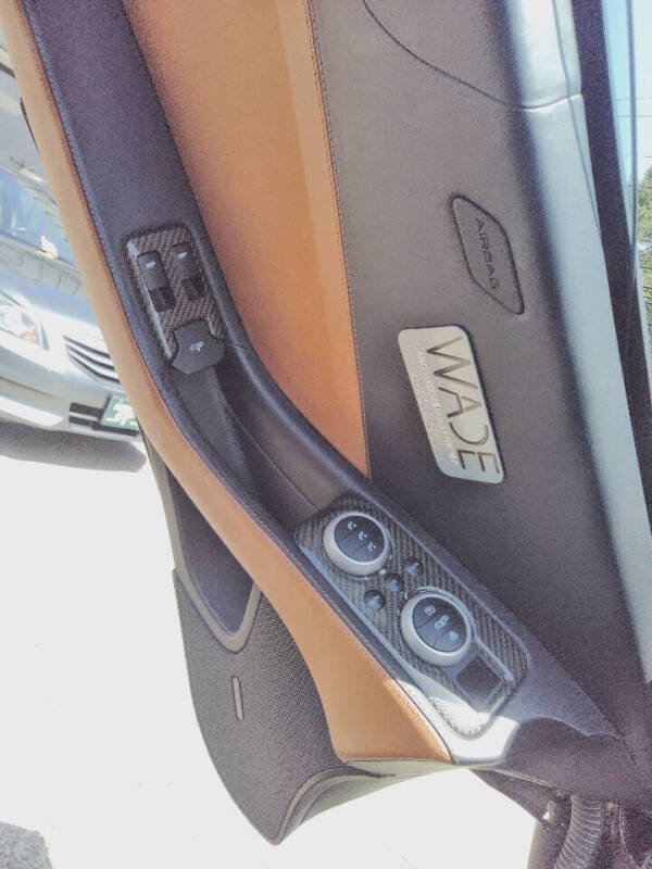 2012 McLaren MP4-12C