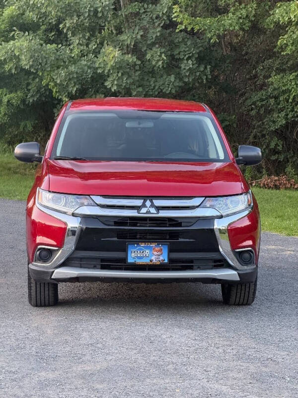 2018 Mitsubishi Outlander ES