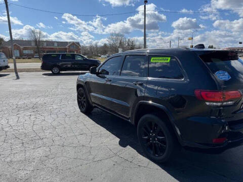 2017 Jeep Grand Cherokee Laredo