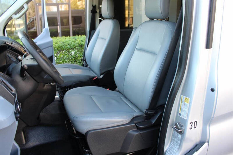 2017 Ford Transit