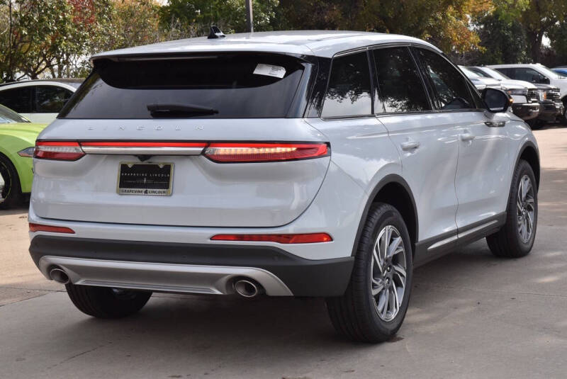 2025 Lincoln Corsair Premiere