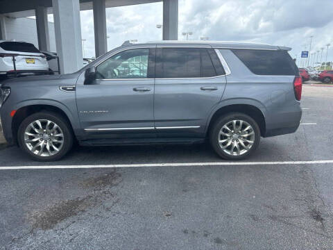 2022 GMC Yukon SLT