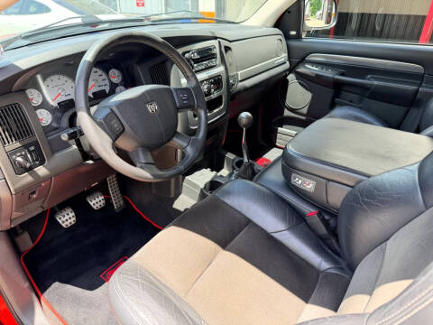 2004 Dodge Ram 1500 SRT-10