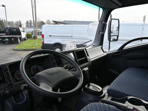 2024 Isuzu NPR HD 1F2