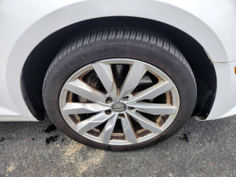 2017 Audi A4 2.0T quattro Premium