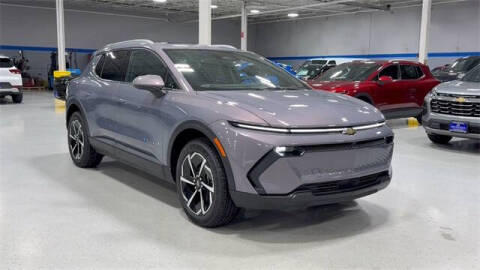 2026 Chevrolet Equinox EV LT 2