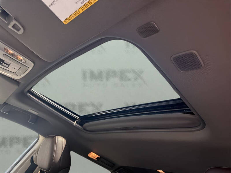 2021 Toyota Sienna Platinum 7-Passenger