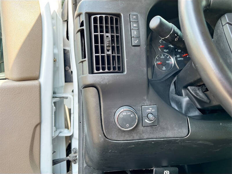 2023 GMC Savana 3500