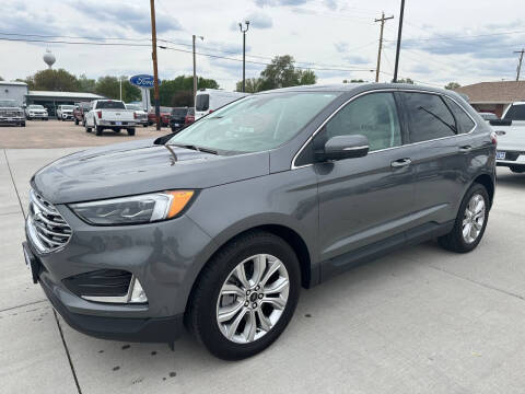 2024 Ford Edge Titanium