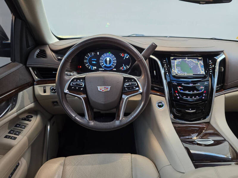 2017 Cadillac Escalade Premium Luxury