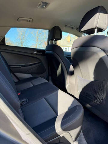 2016 Hyundai Tucson SE