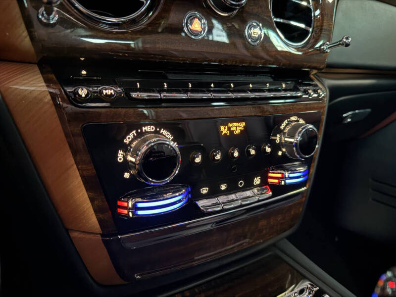 2019 Rolls-Royce Phantom