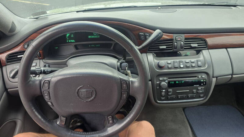 2004 Cadillac DeVille