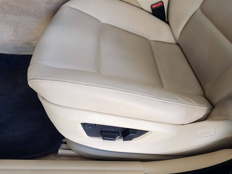 2013 BMW 5 Series 528i