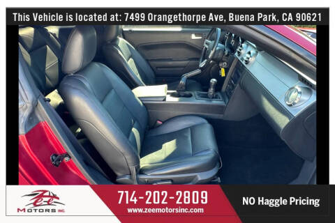 2005 Ford Mustang V6 Deluxe