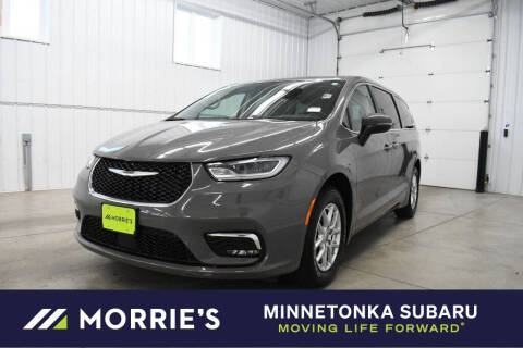 2023 Chrysler Pacifica for sale at Morrie's Minnetonka Subaru in Minnetonka MN
