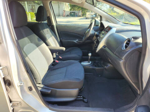 2017 Nissan Versa Note SV