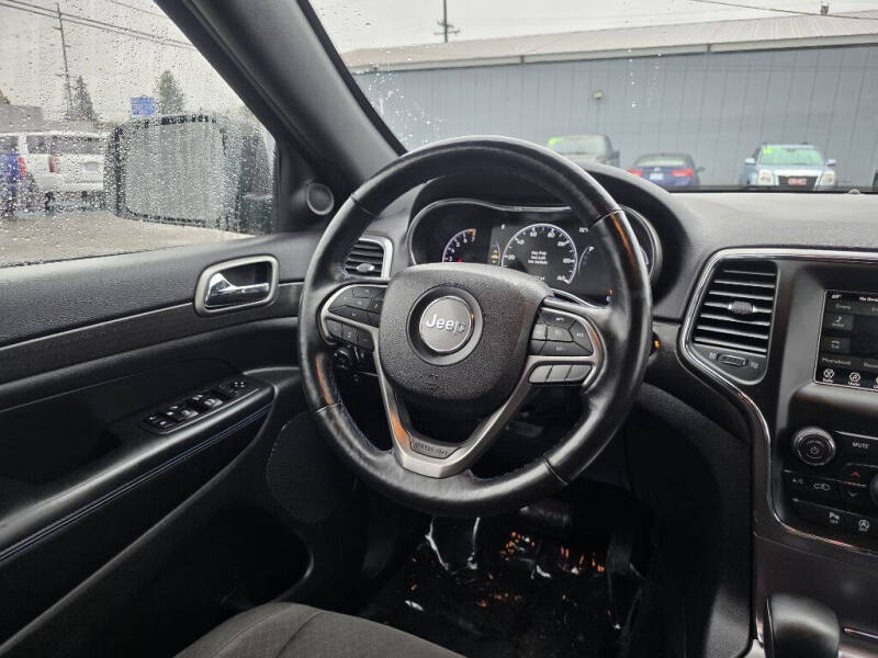 2018 Jeep Grand Cherokee Laredo