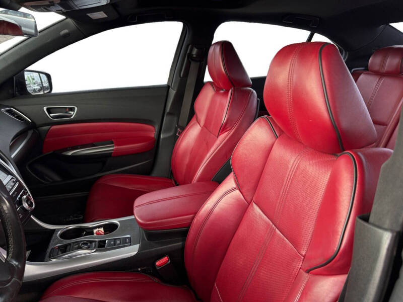 2019 Acura TLX
