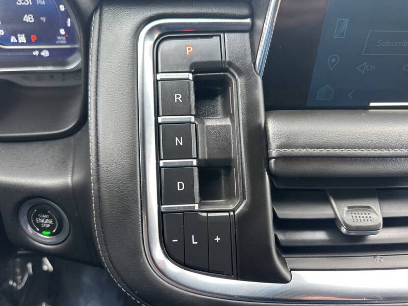 2022 Chevrolet Suburban LT