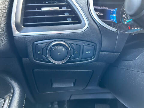 2017 Ford Edge Titanium