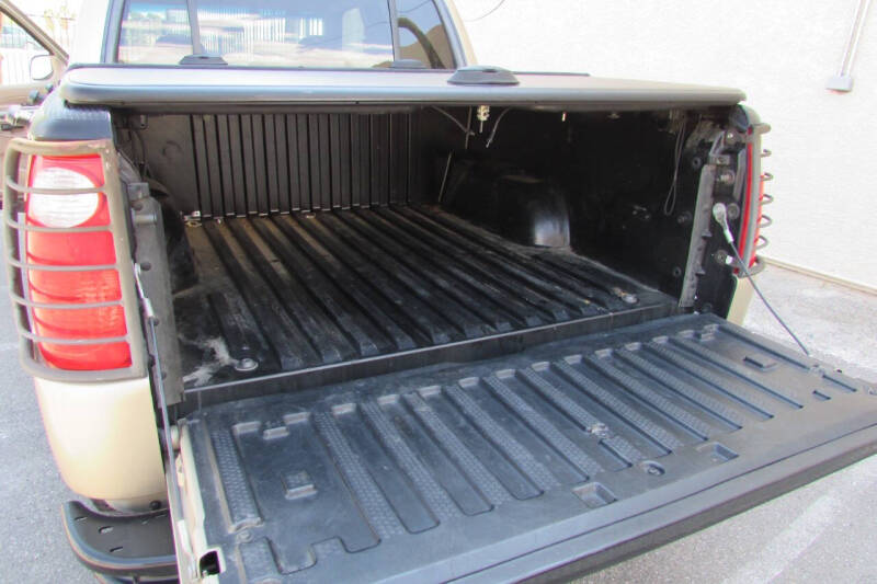 2001 Ford Explorer Sport Trac