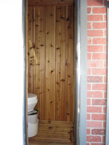 2014 Freightliner M2-106 RV Bus