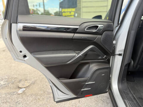 2013 Porsche Cayenne Tiptronic