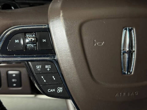 2019 Lincoln Navigator Black Label