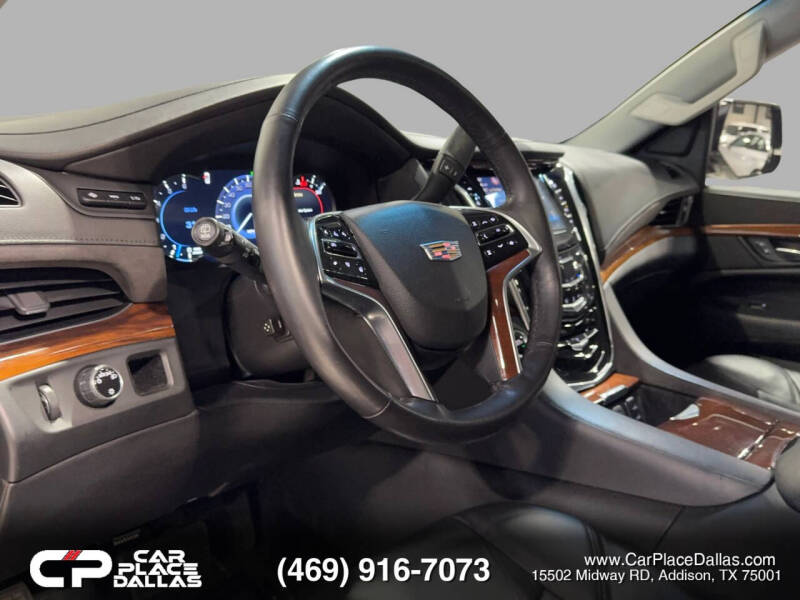 2019 Cadillac Escalade Luxury