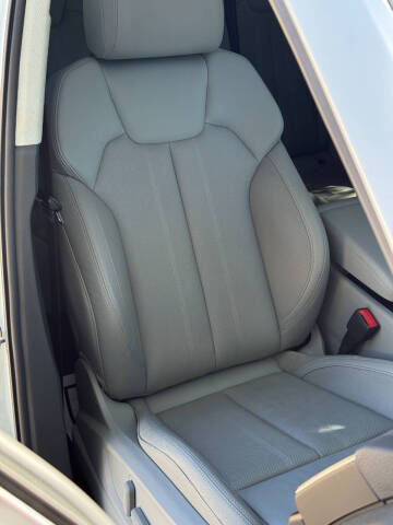 2019 Audi Q5 quattro Prestige 45 TFSI